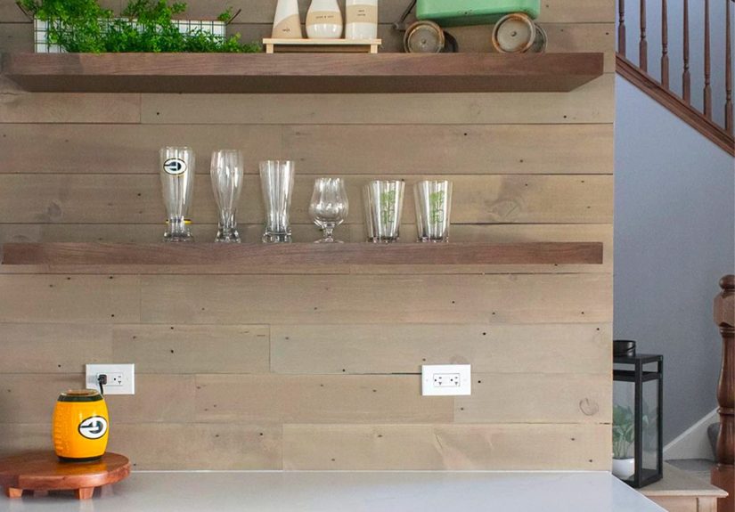 10 Reclaimed Wood Wall Ideas