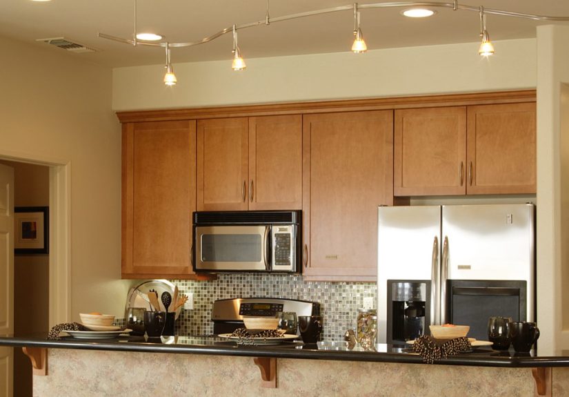 3 Types of Kitchen Track Lighting