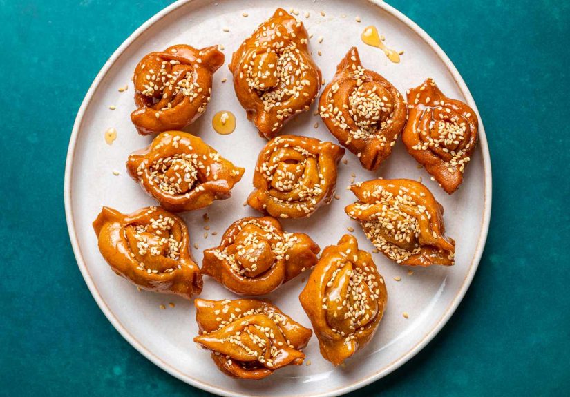 Moroccan Chebakia Recipe: Sesame and Honey Cookies