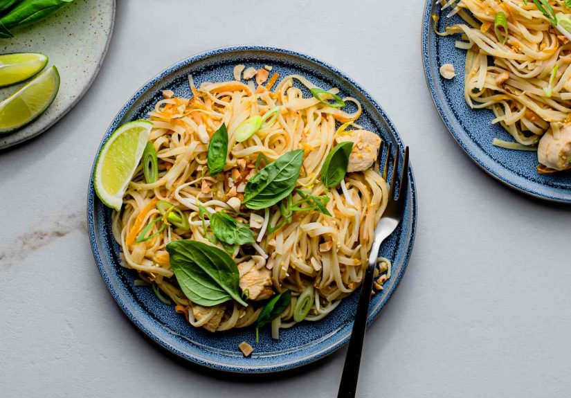 Pad Thai Gai: Thai Stir-Fried Noodles Recipe