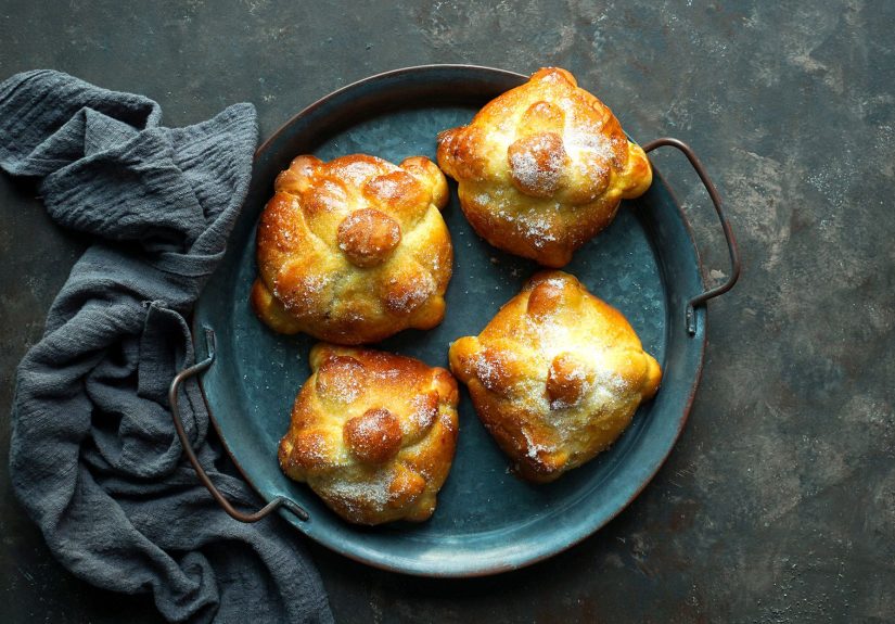 What Is Pan de Muerto? Learn About This Day of the Dead Bread