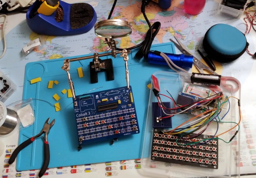 A Pocket Retro Computer Anyone Can Build
