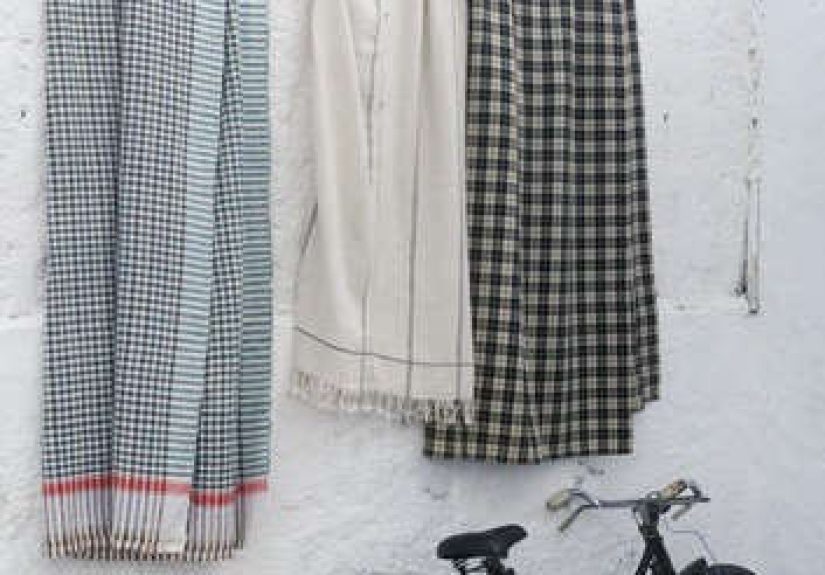 Accessories: Blankets from Toast