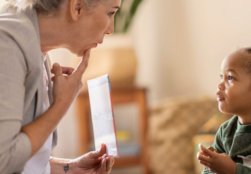 Apraxia of Speech (AOS): Symptoms, Diagnosis, and Treatment