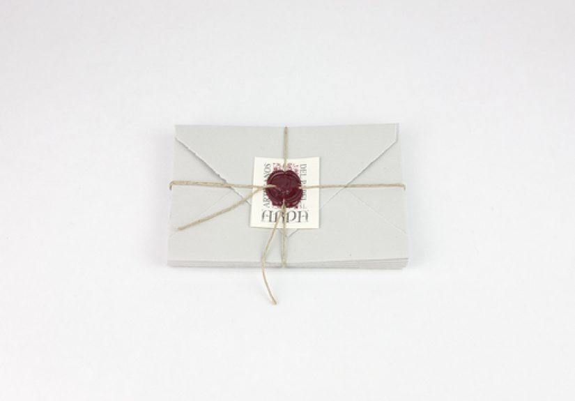 Arpa Handmade Card Set (Grey)