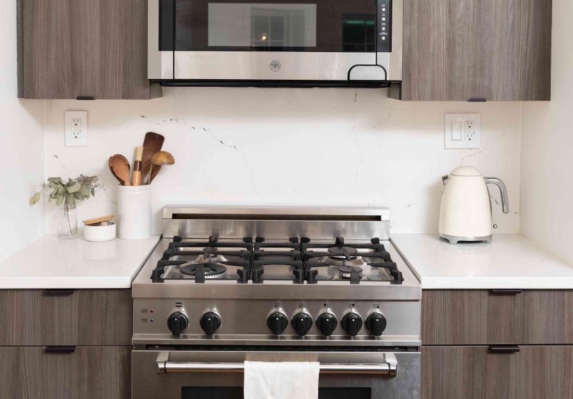 How to Clean a Stovetop