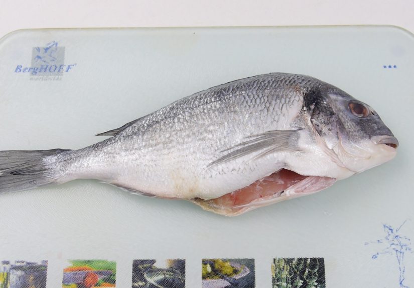 How to Cook Fish on a Barbecue: 15 Steps