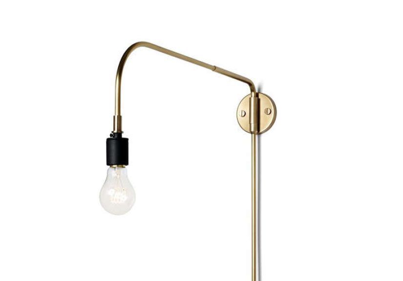 Menu Warren Wall Lamp