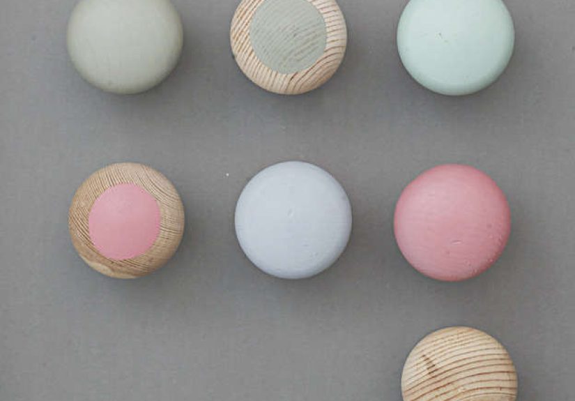 Nuppi Handpainted Wooden Knobs