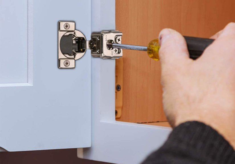 The Best Soft-Close Cabinet Hinges - Picks by Bob Vila