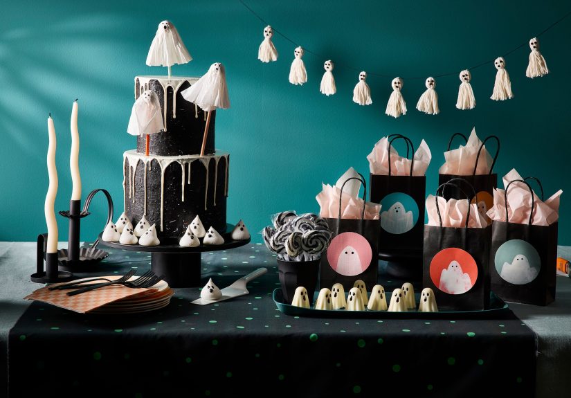41 DIY Halloween Party Decorations You Can Make Today
