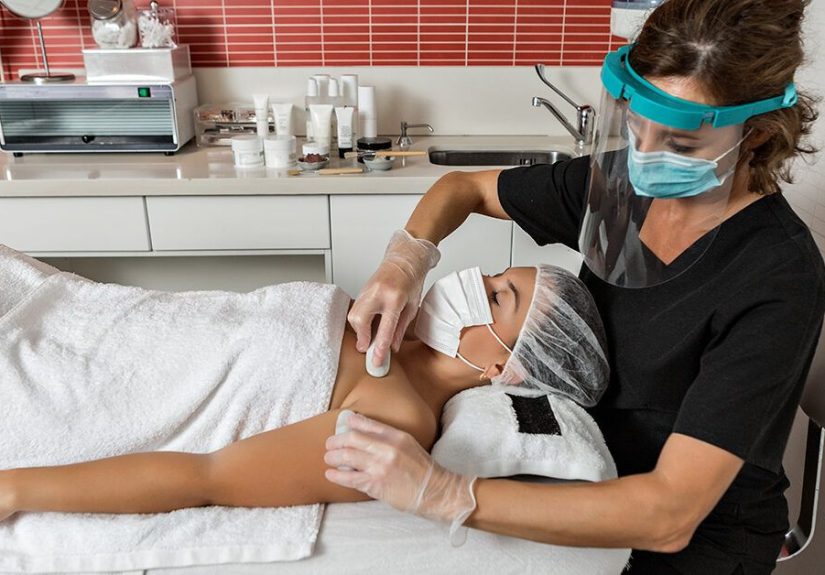 Cryotherapy for Rheumatoid Arthritis: Benefits and Risks