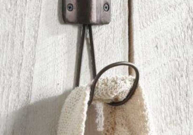 Hardware: Bristol Hook by Suzanne Kasler