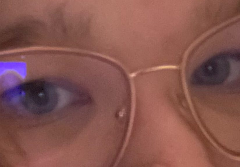 Hey Pandas, What Do Your Eyes Look Like?