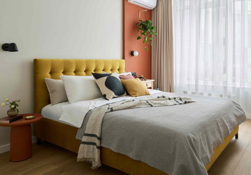 How I Keep My Closet-Free Bedroom Tidy With This 30-Minute Routine
