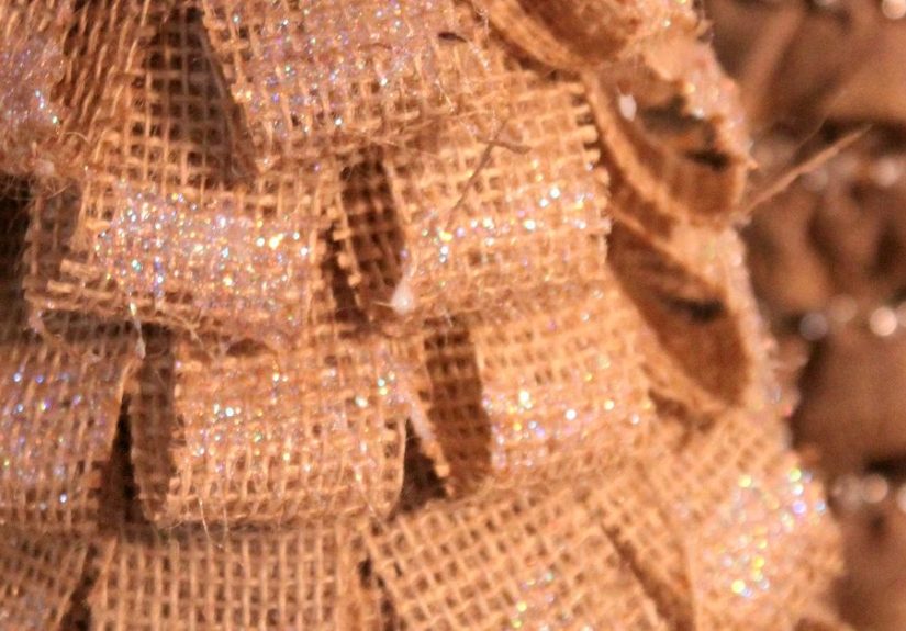 How to Make a Loopy Burlap Christmas Tree [Video Tutorial]