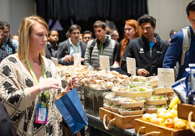 What do SaaS field sales representatives do all day when they have no meetings?